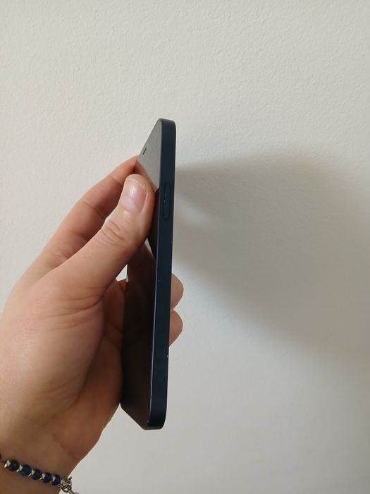 Vând Iphone 12 64 Impecabil