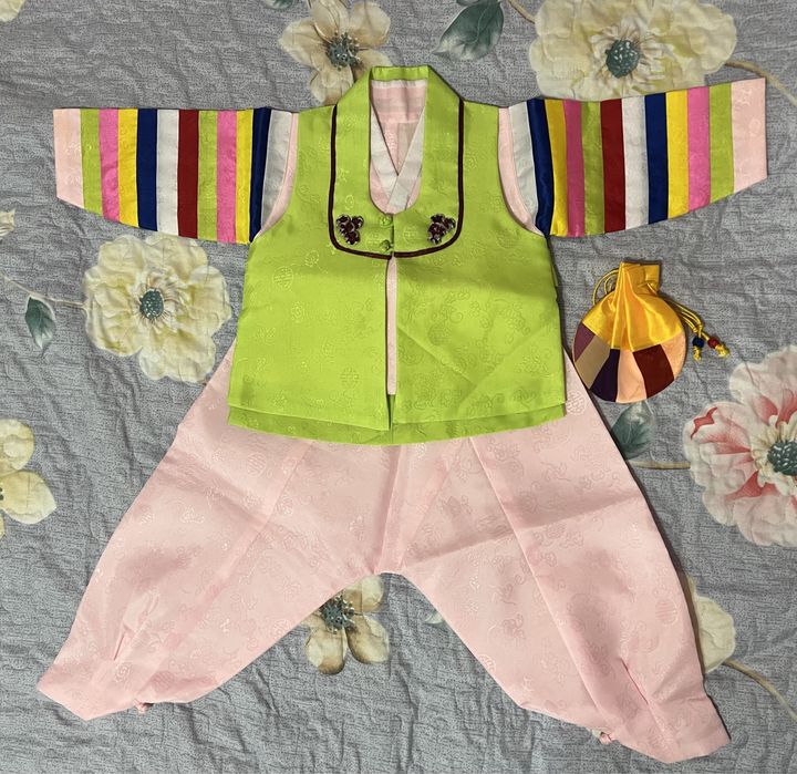 Ханбок на мальчика