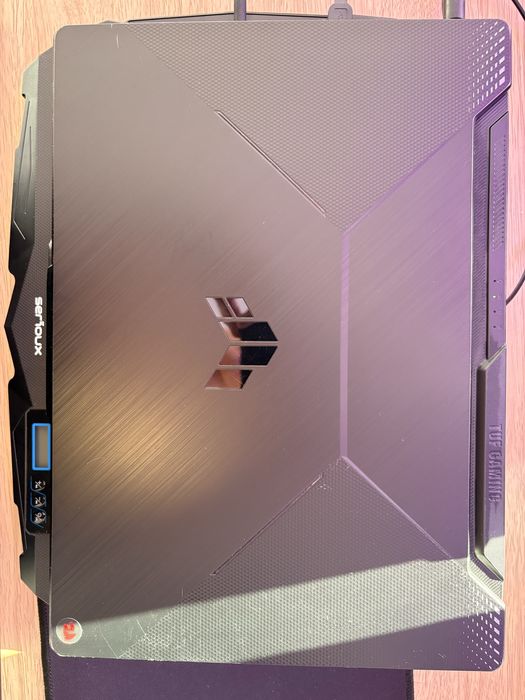 Laptop gaming asus tuf FX506HC