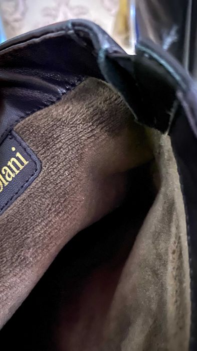 Продам сапоги Vitacci