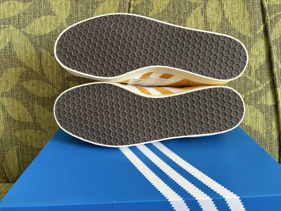 Нови велурени маратонки Adidas Gazelle originals