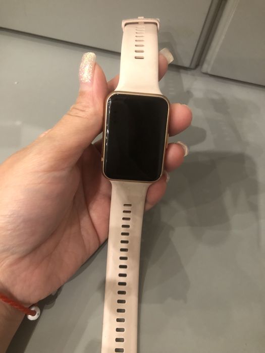 Продам Смарт-часы Huawei Watch