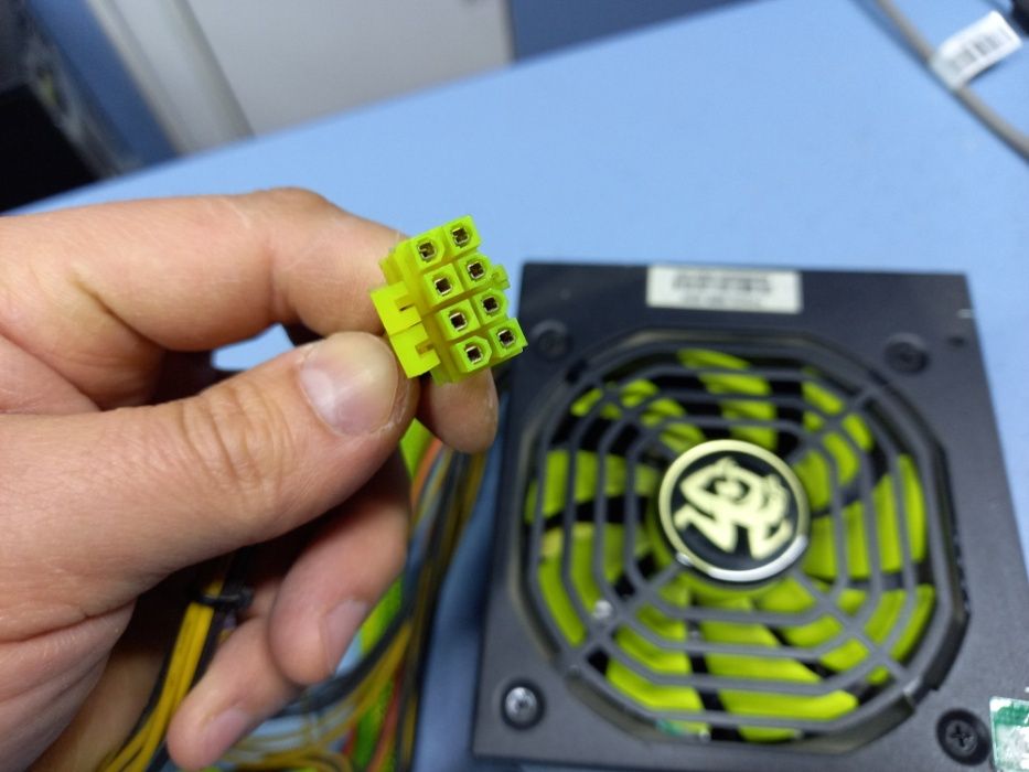 Блоки питания новые и востановленные Kaspi RED, РАССРОЧКА