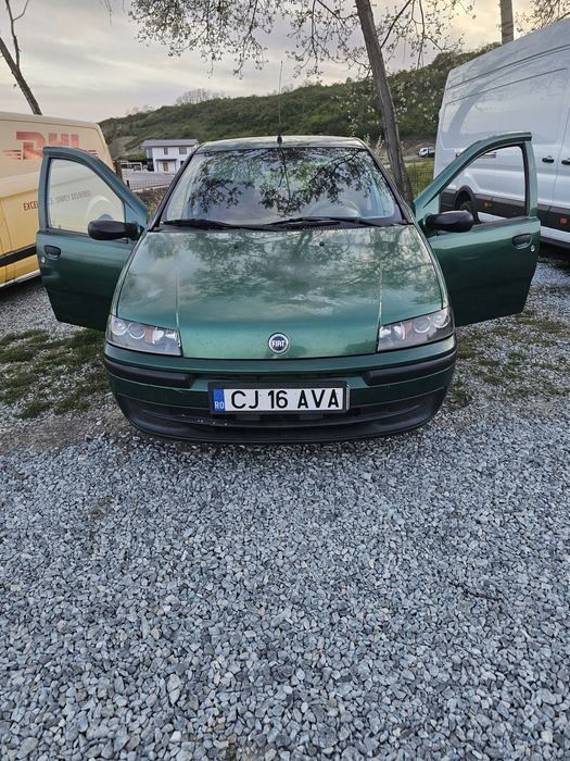 Vând fiat punto  II