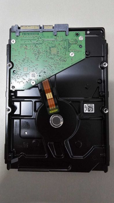 HARD DISK 4TB Supraveghere video Seagate SKYHAWK