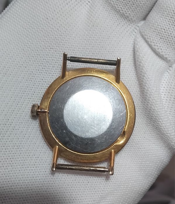 Часы  Луч плоские