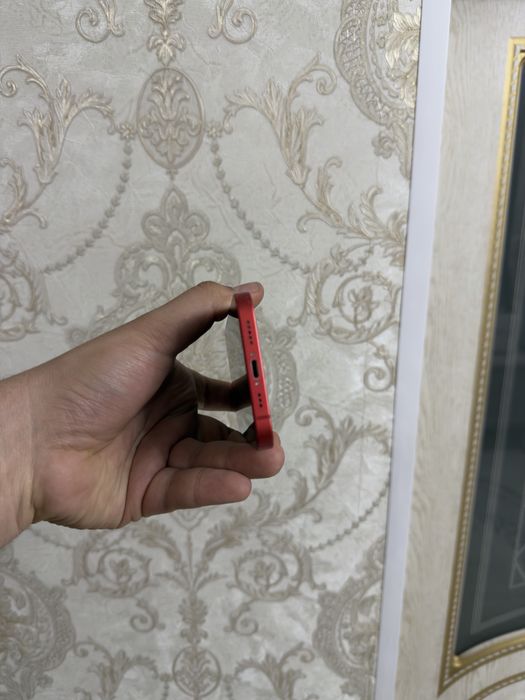 Продам Айфон 12/128