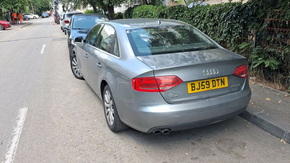 Audi A4 B8 - 2.0 TDI (CAGA) - Stare impecabilă, întreținută riguros