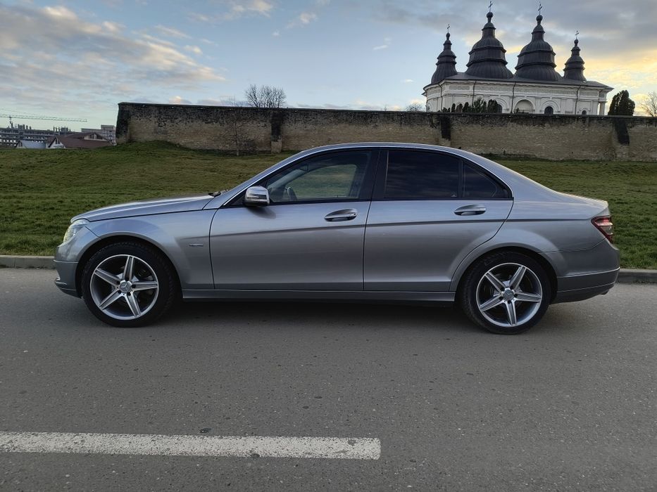 Mercedes-Benz C200 w204 2009