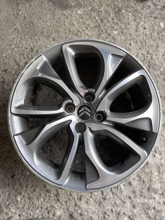 Джанта 18 Citroen C4 Picasso 2 2010г.-2016г. налични 2, може по една