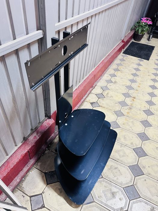 Подставка телевизира