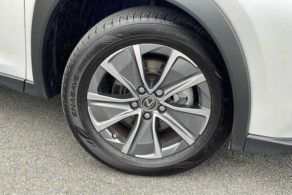 Jante noi LEXUS UX 17" originale anvelope vara 215 60 17 Continental