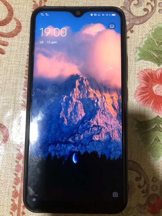 Продам мобильный телефон