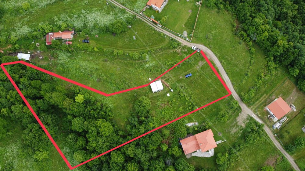 Парцел за жилищно строителство в с. Врата, Асеновград — с гледка към Белинташ
