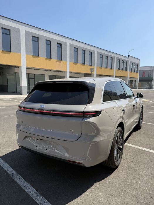 L 6 max restyling