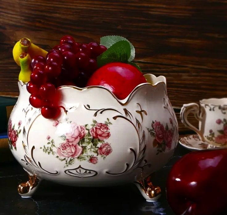 Ваза фруктовница