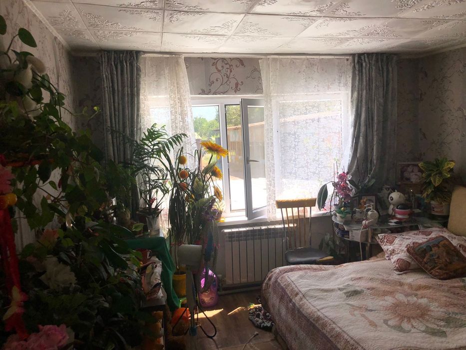 Продам  2 дома на одном участке