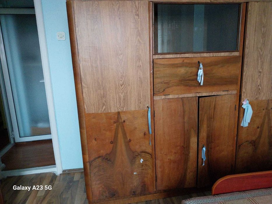 Mobilier vechi, întreținut