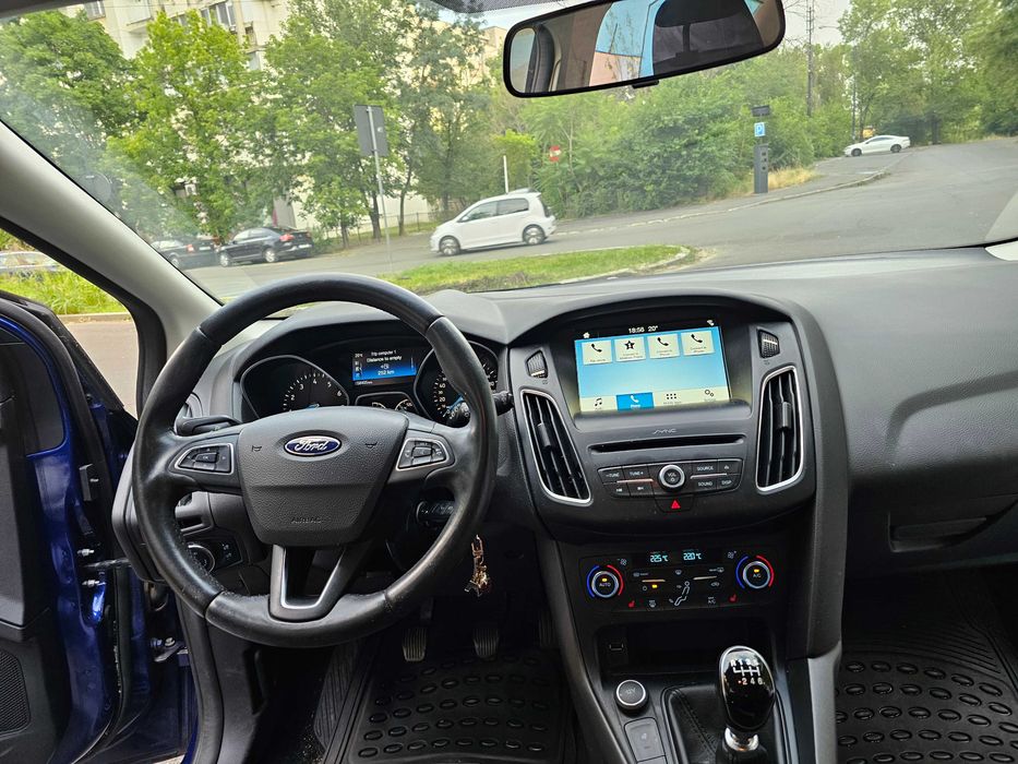 FORD Focus 2017 — imagine 4