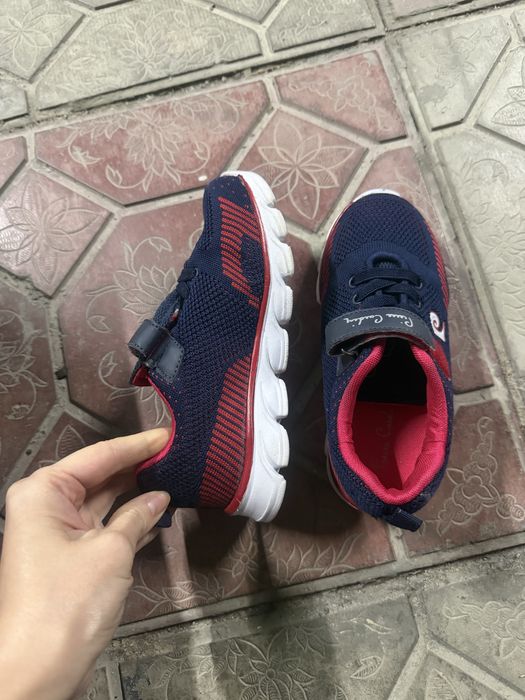 Новые кросовки для мальчика