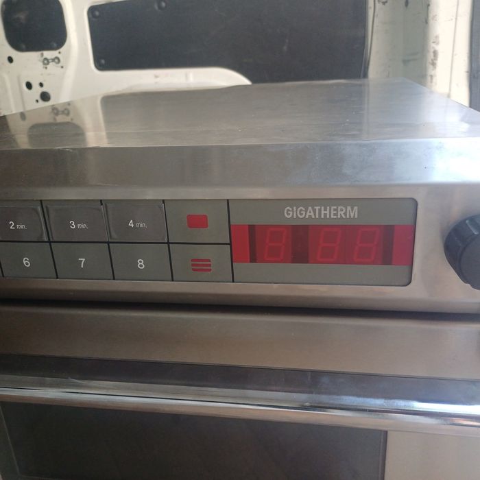 Професионална микровълнова 2200W