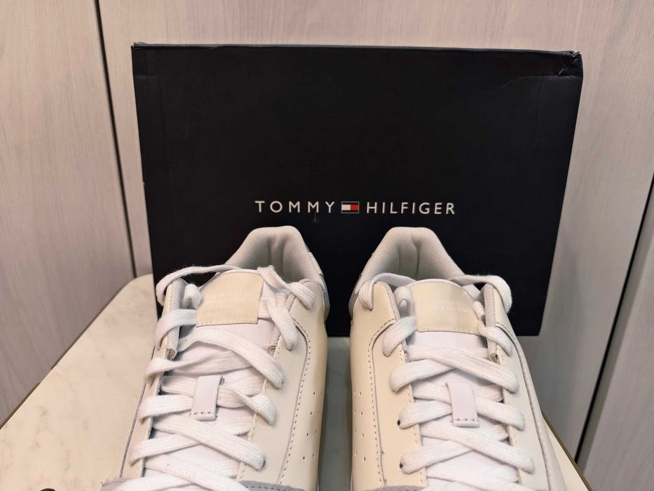 кроссовки Tommy Hilfiger