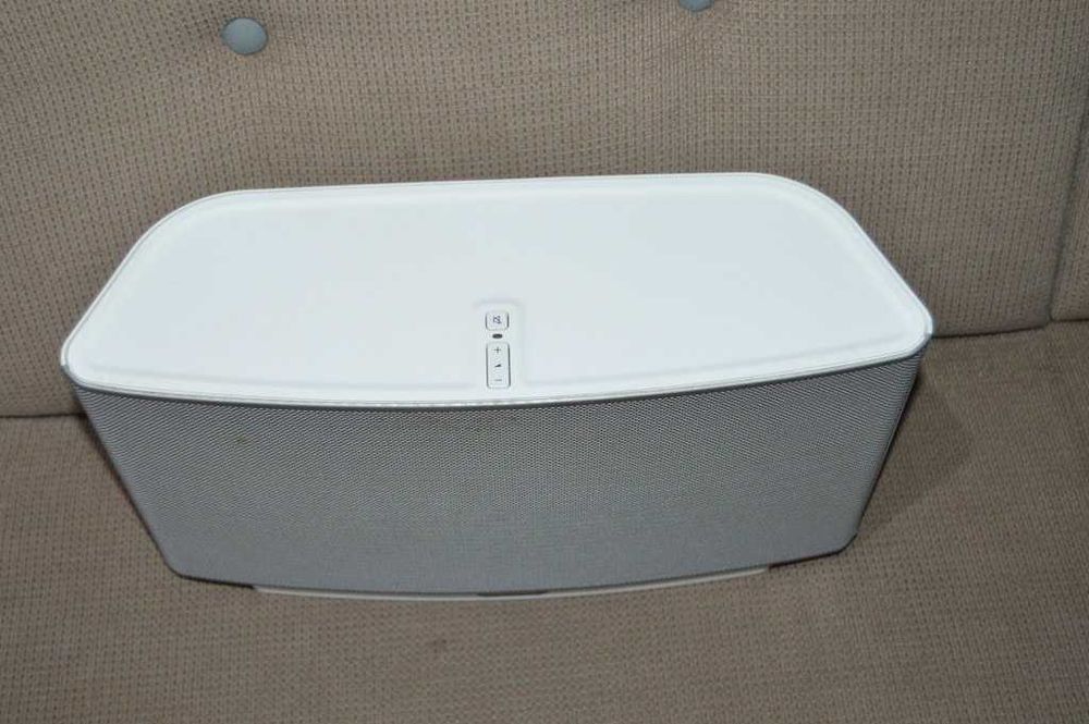 Boxă Wi-Fi Sonos Play 5 - defecta