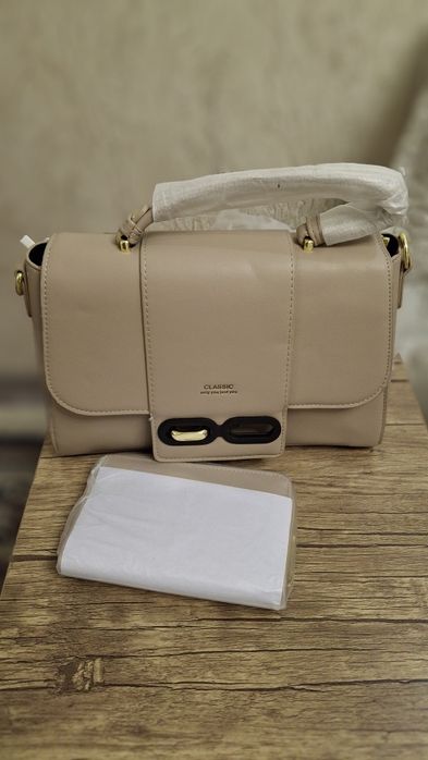 Продам новые женские сумочки