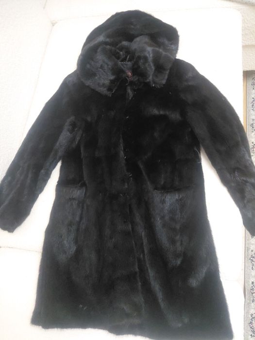 Норковая шуба с капюшоном