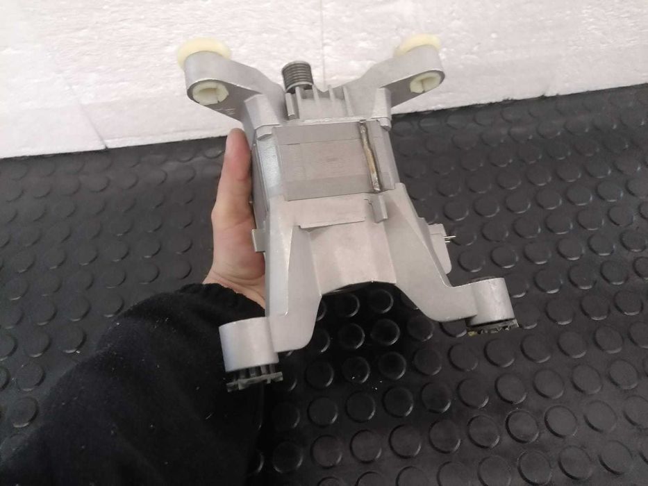 Motor Tip Inverter masina de spalat Bosch WAS24468ME / R2