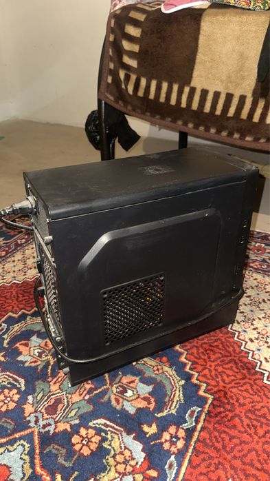 продается системный блок отличный