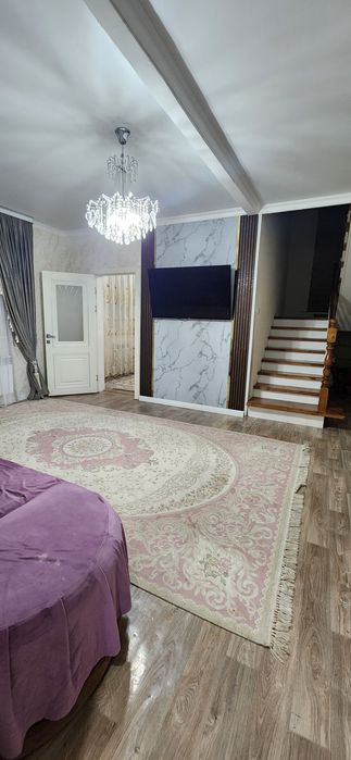 Продам мансардный дом 170кв