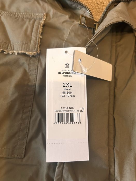 Чисто ново мъжко яке George – топло и стилно, купено от Англия!