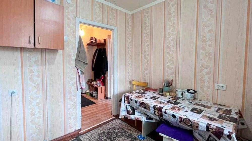 продам 1 ком Айым