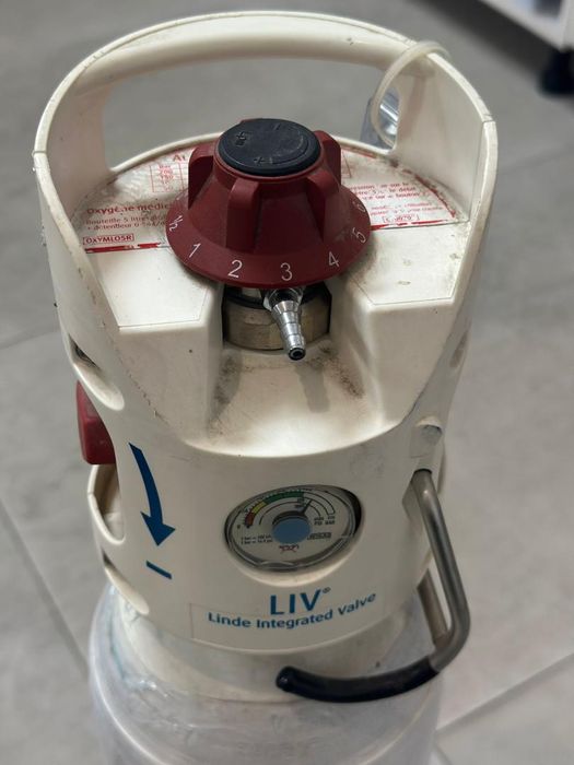 Butelie medicinala de Oxigen cu Valva LIV Integrata -A-