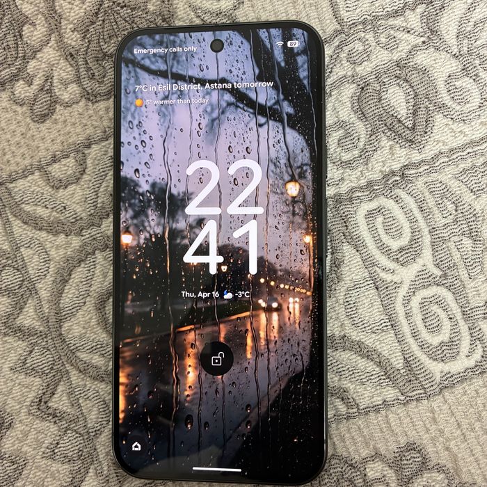 Телефон Google Pixel 10 Pro XL