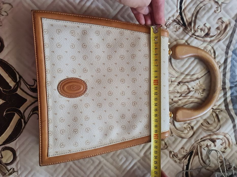 Чанти различни модели / Bags