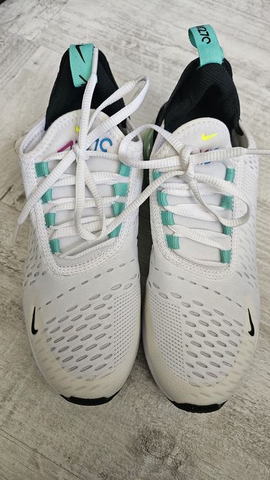Маратонки Nike Air Max 270