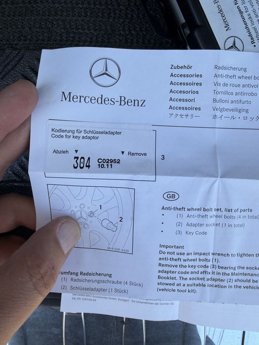 Оригинални болтове със секрети за мерцедес