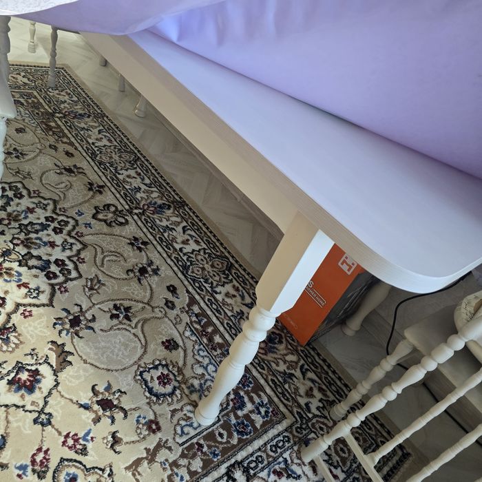 Продам стол кухонный