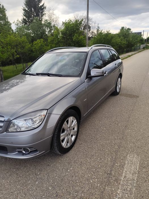 Vând Mercedes Benz c class 180 cdi