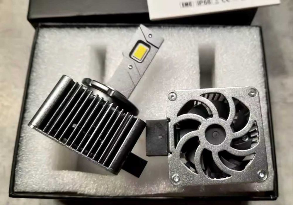 Set 2 Becuri LED Faruri D1S CANBUS 70W 30000LM 6000K Conversie HID LED