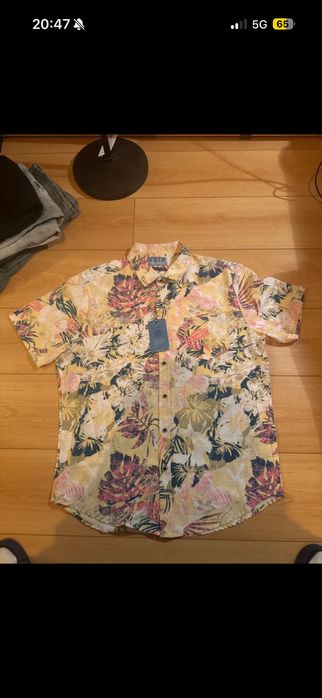 Camasa cu model floral VSTR