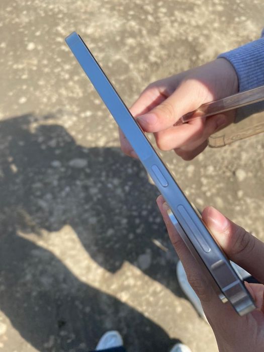 Самсунг а56 ярко-серый