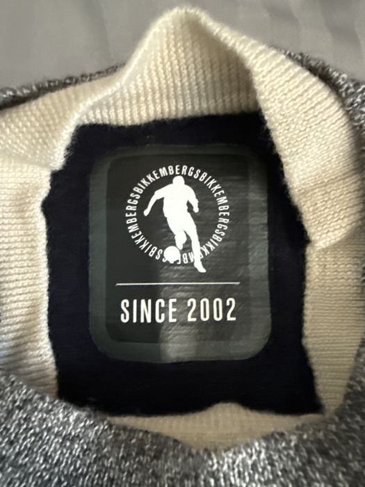 Продам кофту bikkembergs