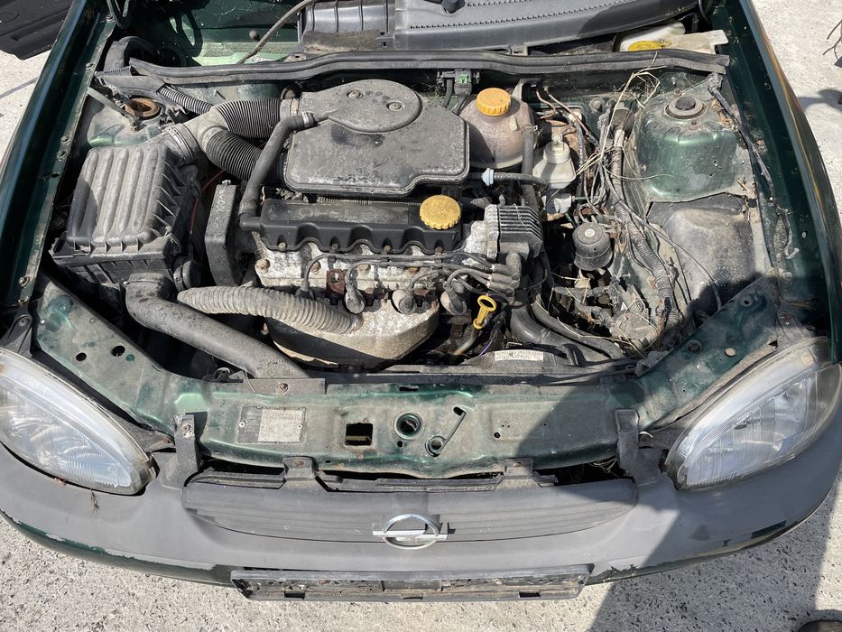 Опел Корса 1.2 45кс 1998г На Части