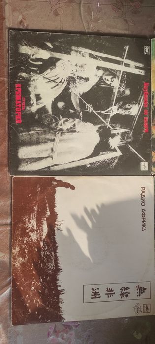 Продам виниловые пластинки в очень хорошем рабочем состоянии и