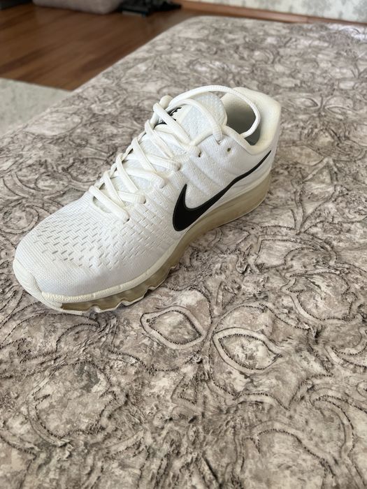 Кросовки Nike! Хорошие!