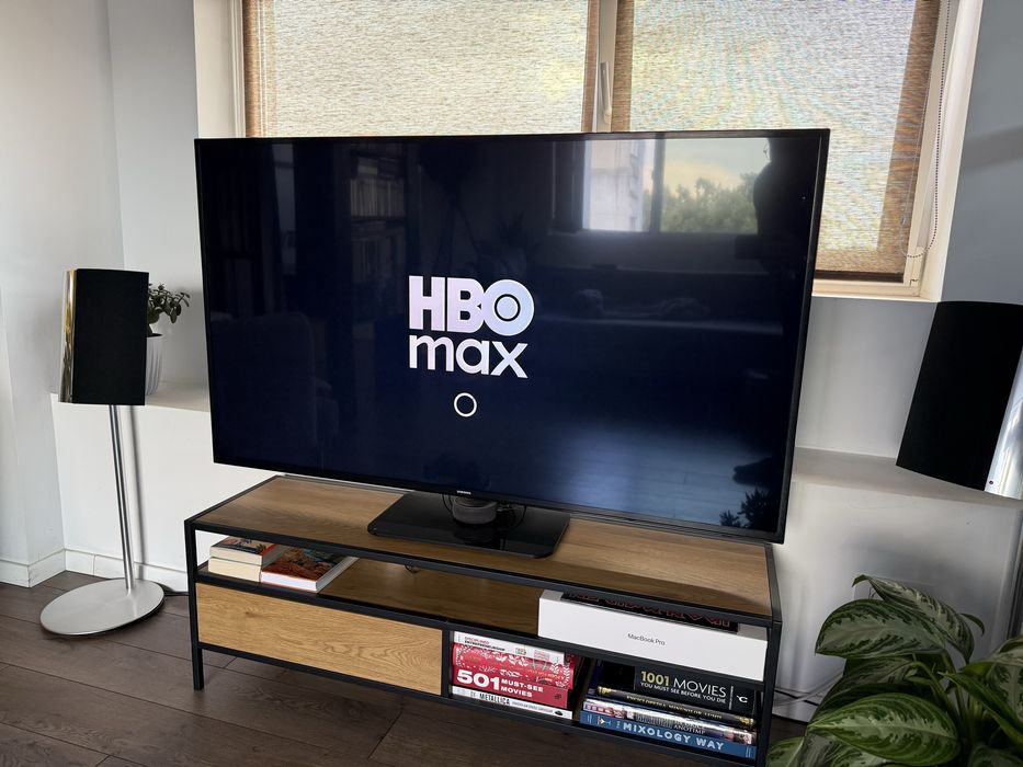 Samsung (138cm) 55MU6102 rezolutie 4K