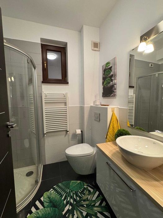 Apartament 3 camere, 100 mp + terasă 20 mp, bloc nou, complet mobilat